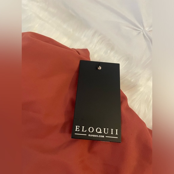 ELOQUII BRAIDED BELT ONE PIECE - Picture 9 of 9